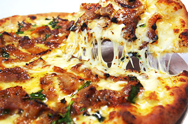 石釜PIZZA各種